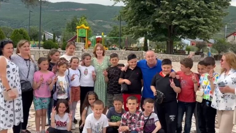 Gjergj Luca: Rini, merr fatet në dorë dhe mos ua lër të ardhmen “pleqve të politikës”!