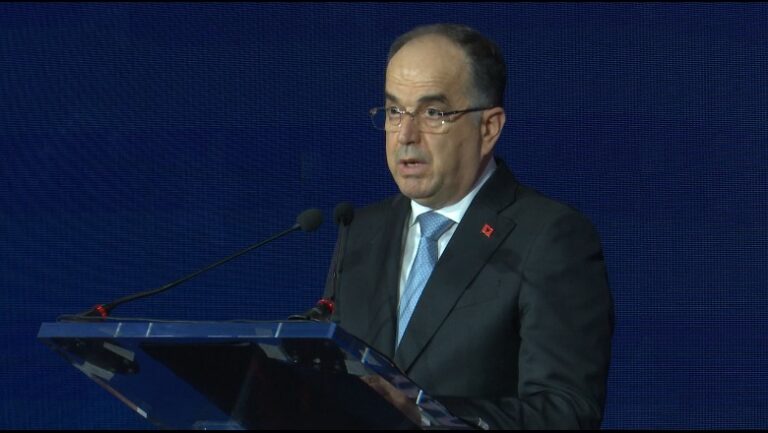 Presidenti Begaj: Angazhimi amerikan për integrimin e Shqipërisë mbetet vendimtar