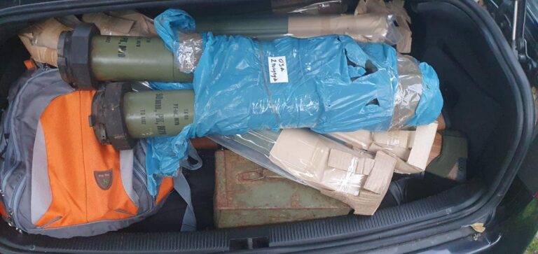 Policia parandalon një sulm terrorist