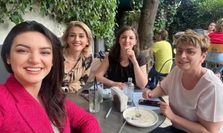 Deputetet e Kosovës mblidhen në kafe dhe ironizojnë draftin e Ramës