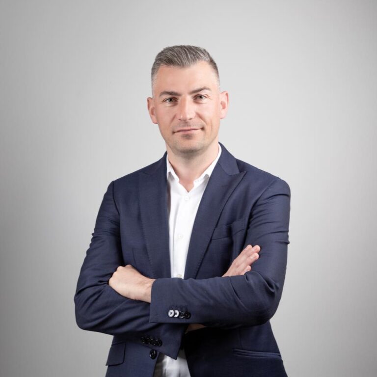 2 kandidatë për kryetar të PD, deputeti del kundër: Nuk e njohim procesin