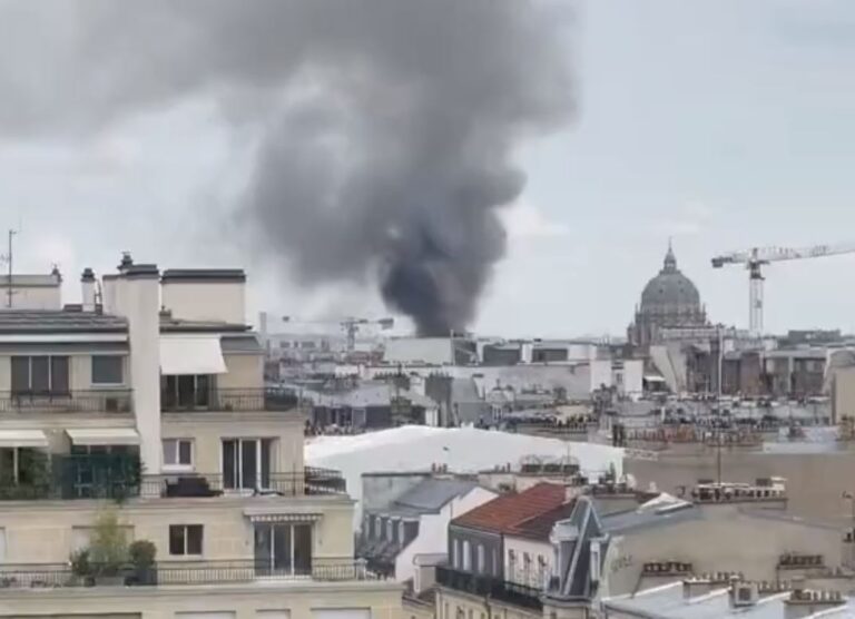 VIDEO/ Shpërthim i fortë në Paris, disa ndërtesa në flakë