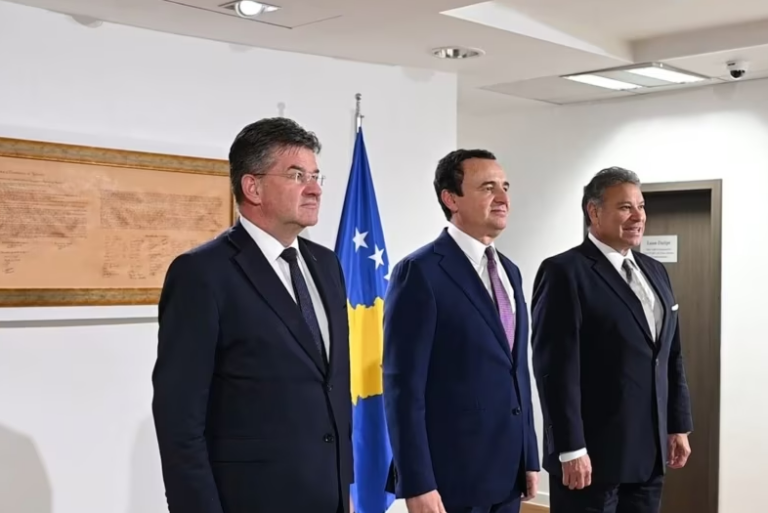Escobar dhe Lajçak: Ulje tensionesh, zgjedhje të reja në veri të Kosovës dhe kthim në tryezën e bisedimeve