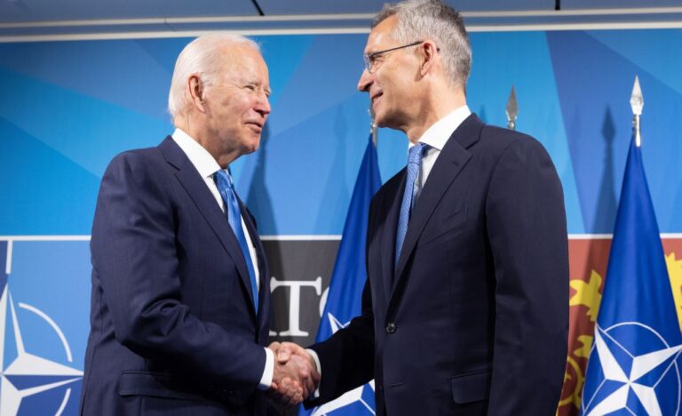 Kush do të jetë kreu i ri i NATO-s? Presidenti Biden pret në takim Jens Stoltenberg