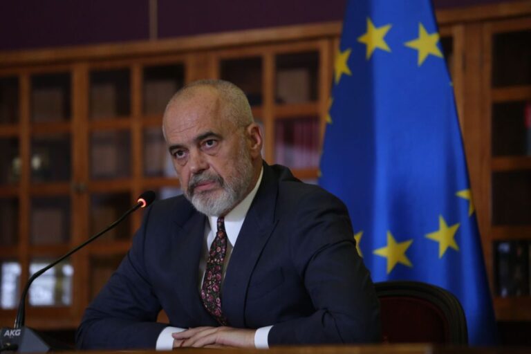 ”Kurti mos ti bëjë naze fuqive të mëdha”, Rama: Draftin nuk e çova te Putini, por tek dy njerëzit që i kanë bërë një dhuratë Kosovës