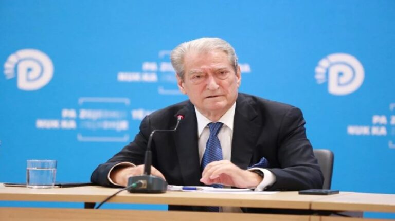 Berisha sulmon ashpër ish-zëvendësin e tij: Krimineli elektoral Ilir Rusmali…