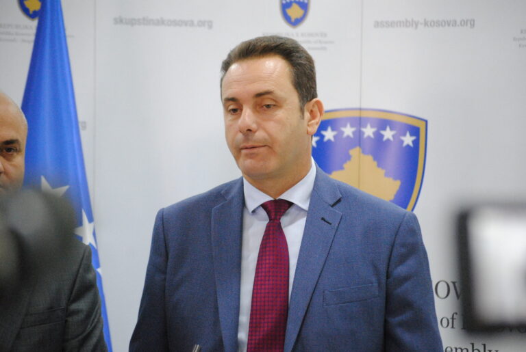 Nipi i Ibrahim Rugovës: Presioni i ndërkombëtarëve ndaj Kosovës i padrejtë! Serbia i cenoi sovranitetin