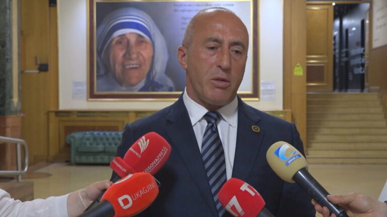 Kërcënimi i ministrit serb, Haradinaj: Kjo gjuhë i shkaktoi tragjeditë në Ballkan