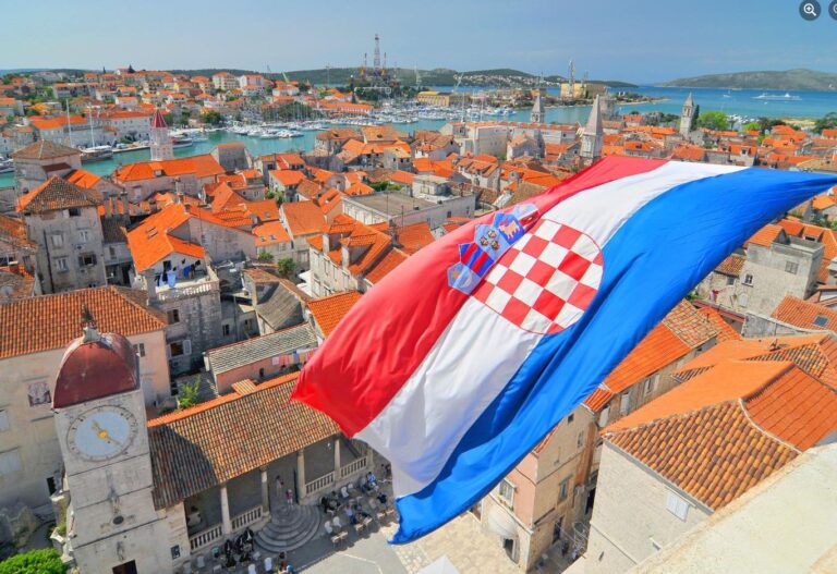 Mundësi të shkëlqyera punësimi në BE, akomodimi dhe ushqimi falas