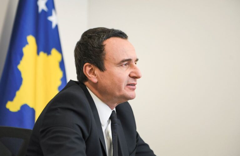 Serbia pranon targat e RKS, reagon Kurti: Skemë për të ulur presionin pas parregullsive në zgjedhje