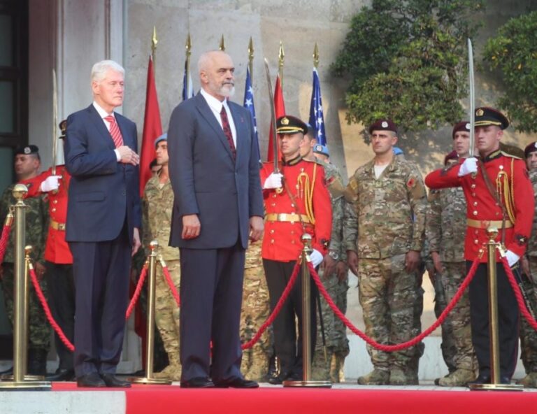 Rama për Bill Clinton: Mori vendimin historik për çlirimin e Kosovës, përcaktoi rrugëtimin e Ballkanit në të ardhmen