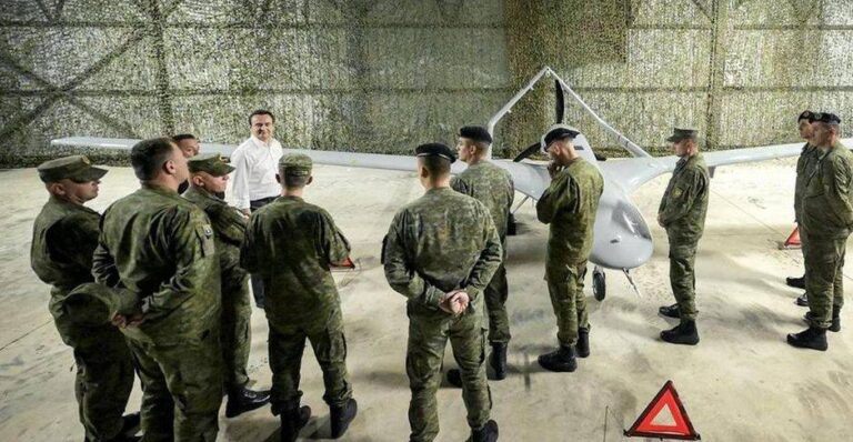 Presion ndaj kryeministrit Kurti: Pa lejen e KFOR-it dronët Bayraktar nuk lejohet të përdoren