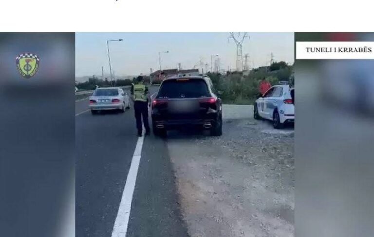 Dy raste skëterrë në Krrabë, policia apelon shoferët: Përqendrohu në timon, familja ka nevojë për ty
