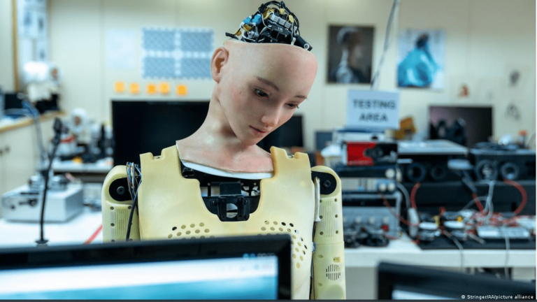 Kush do të kryesojë në Intelegjencën Artificiale në vitin 2030: Kina apo SHBA?