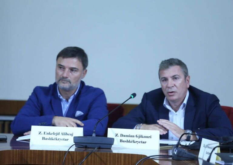 Reforma Zgjedhore, PS dhe Alibeaj tryezë me ekspertët e ODIHR. Rithemelimi mbetet jashtë