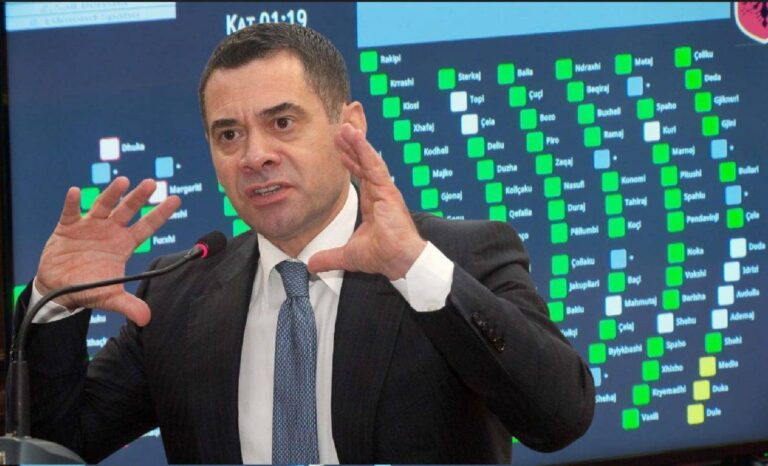 Kronikë/15 deputetë të PD “mbrojnë” Ahmetajn! Votën pro arrestimit e dha edhe Edi Rama