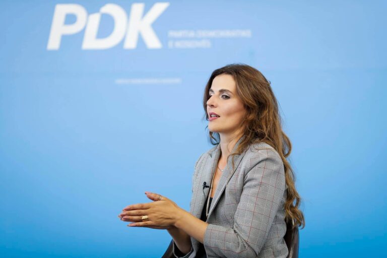 Kurti nuk erdhi në Tiranë, nënkryetarja e PDK-së: Qasja idhnake karrshi Ramës dëmton Kosovën