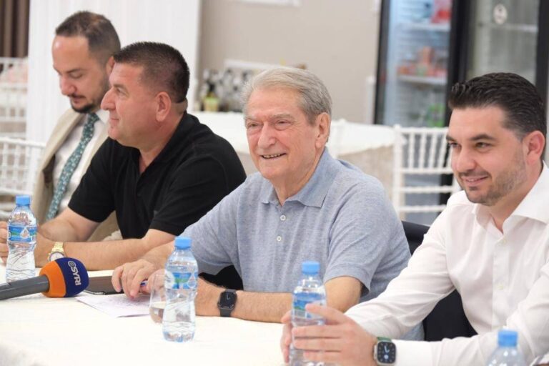Zgjedhjet e reja në Rrogozhinë më 23 korrik, Berisha nis fushatën: Mbroni fitoren