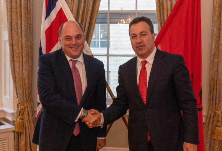 Bashkëpunimi në fushën e mbrojtjes, Peleshi vizitë zyrtare në Britaninë e Madhe