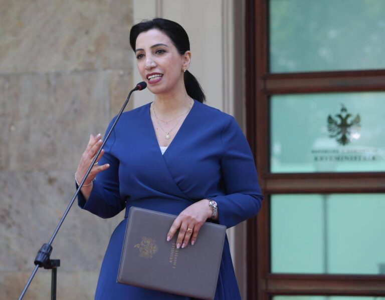 Projektligji për studentët e Mjekësisë, Kushi: Pjesa më e madhe e qytetarëve është plotësisht dakord