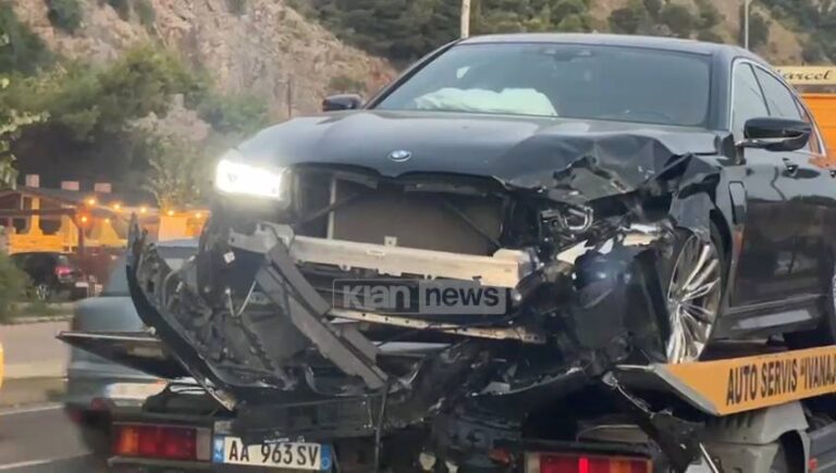 Aksident i trefishtë tek kthesa e Rinasit, vdes 32-vjeçari, 3 të tjerë të plagosur