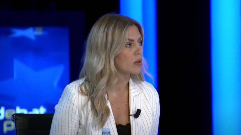 U përball me forcë fizike në Kuvend, deputetja Deliu: Aktivitet simbolik i opozitës në mënyrë demokratike