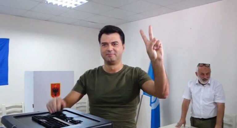 Basha do të fillojë spastrimet në PD