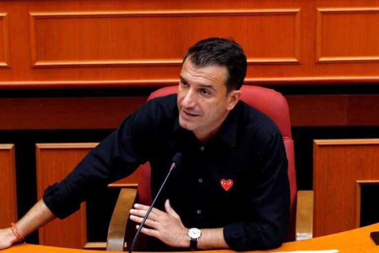 Veliaj: PD e Saliut i ka sjellë vetëm fatkeqësi vendit, nuk meriton as mëshirë, as ndihmë
