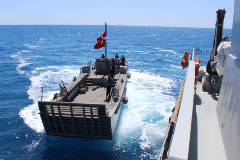 Përfundon stërvitja e përbashkët me marinën turke, ministri Peleshi: Së bashku jemi më të fortë