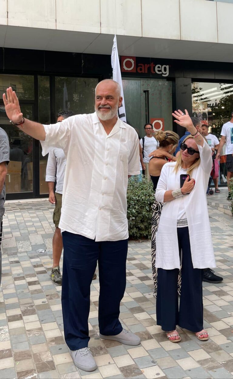 “Motra e Shqipërisë, vëllai i Italisë”, Rama përcjell kryeministren e Italisë: Faleminderit Giorgia, ishte një nder