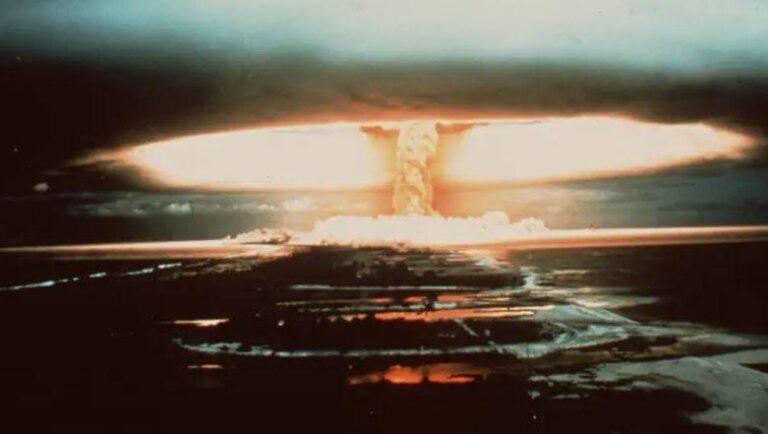 Pse nuk e ndërtuan nazistët bombën atomike para Oppenheimer? Fizikantët: Nuk donim që Hitleri të fitonte luftën