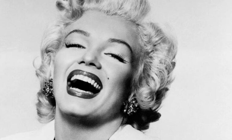 Misteri i vdekjes së Marilyn Monroe edhe sot pas 61 vitesh, varri pranë saj u shit 4.6 milionë dollarë