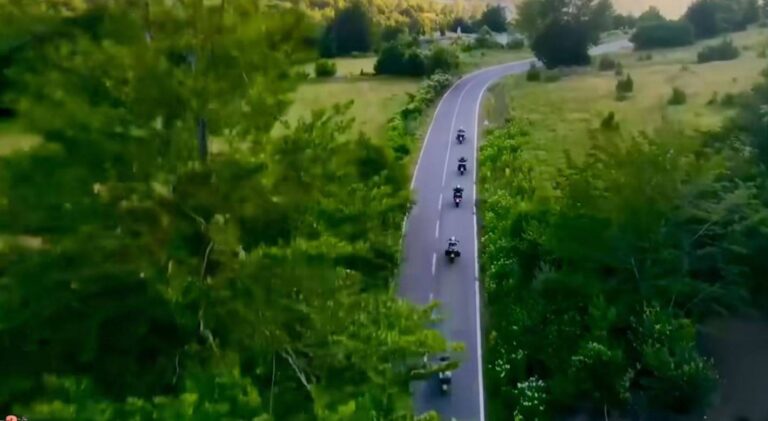 VIDEO/ Rama: Vermoshi, mahnitja e motoristëve nga Greqia
