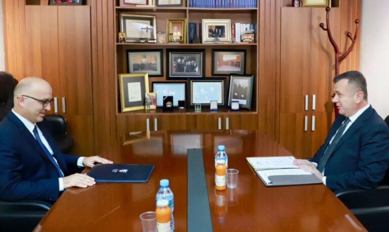 Taulant Balla takim me Inspektorin e Lartë të Drejtësisë: Ndëshkim çdo magjistrati që shkel ligjin