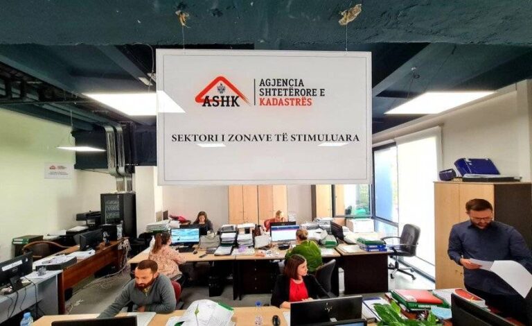 Kadastra “offline”? Noterët: Vonesa e gabime