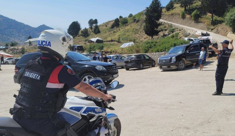 Pelegrinazhi në malin e Tomorrit, mbi 100 efektivë të angazhuar. Policia publikon masat