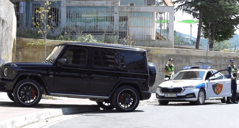 VIDEO/ Qarkullimi rrugor, ministri Balla: Rritje e përgjegjësisë qytetare dhe jo ndëshkimit