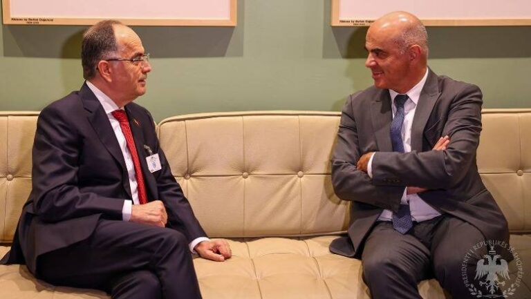 Begaj takohet me Presidentin e Konfederatës Zvicerane, Alain Berset: Komuniteti shqiptar, urë lidhëse mes dy shteteve
