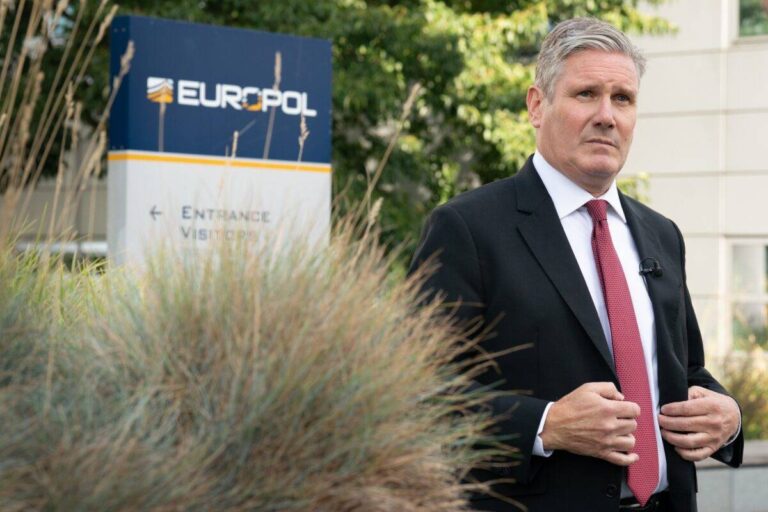 Do të kthejë Britaninë në BE? Lideri i laburistëve përgjigjet për Brexit