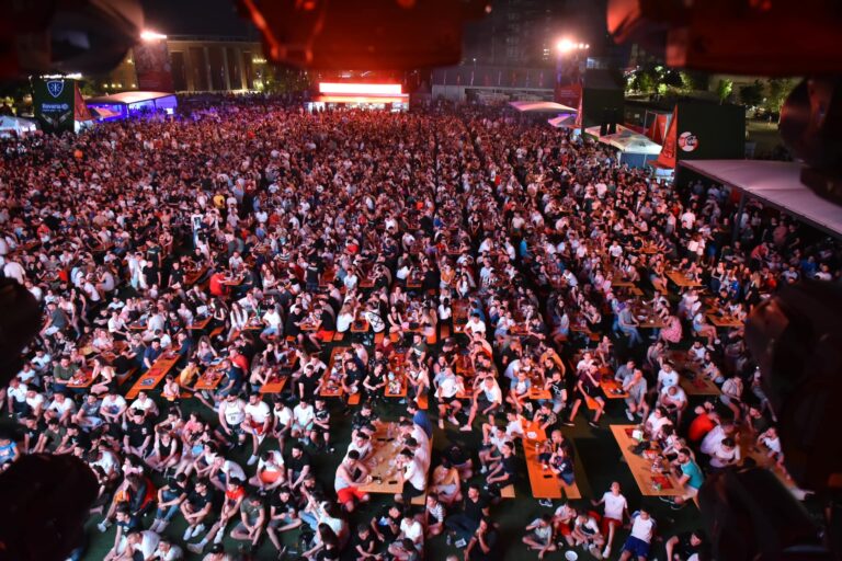 Festa e Miqësisë në sheshin ”Skënderbej”, katër netë fantastike me këngëtarët më të mirë