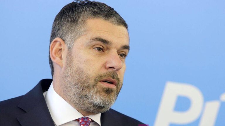 Deputeti kosovar: Dyshime se sulmi terro*rist është iniciuar nga Rusia. Vulin raporte me Moskën