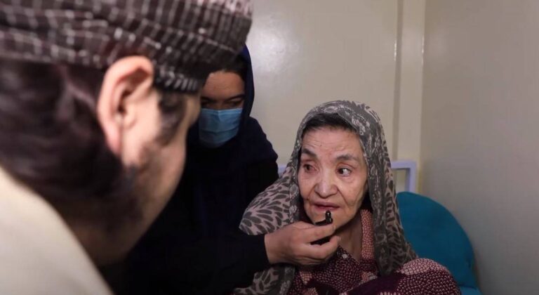 25 vite në një dhomë të errët, shpëtohet gruaja në Kabul