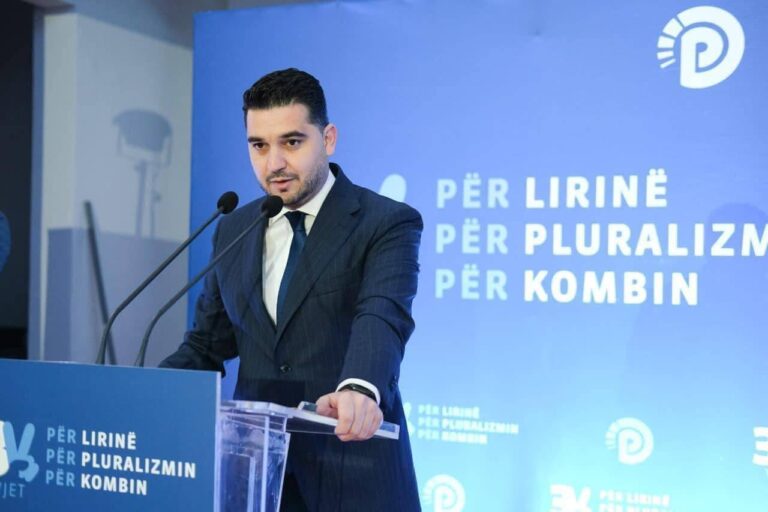 Teksa Veliaj fliste në Këshillin Bashkiak, Bashkia e Kavajës kryen një pagesë për inceneratorin! Hutohen këshilltarët e opozitës