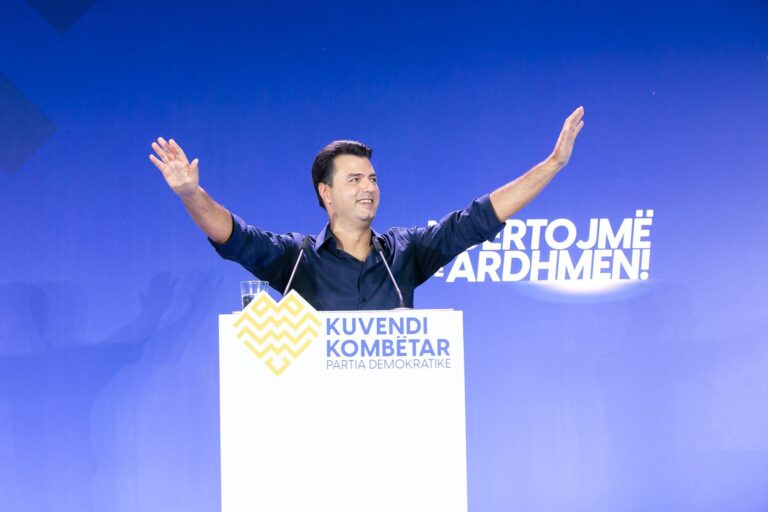 Lista e re e anëtarëve të Këshillit të PD, largohen besnikët e Berishës