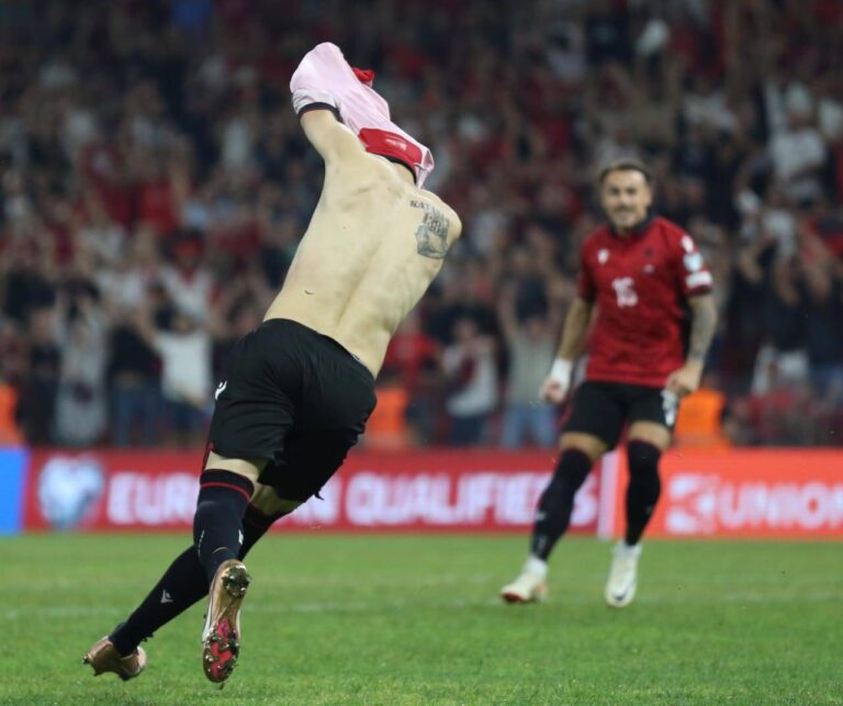 4 pikë në 2 ndeshje, Shqipëria fiton 3 pozicione në renditjen e FIFA-s