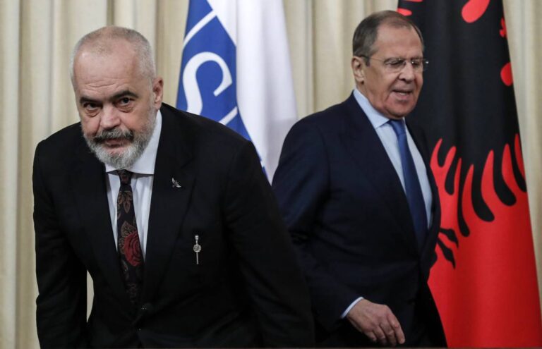 ”Ndalni luftën dhe Zelensky s’flet”, Lavrov mesazh OKB-së pas deklaratës së Ramës