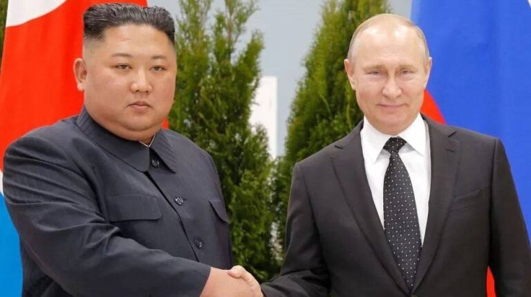 Kim Jong Un do të takojë Putinin, në fokus të bisedimeve furnizimi me armë i Moskës për luftën në Ukrainë
