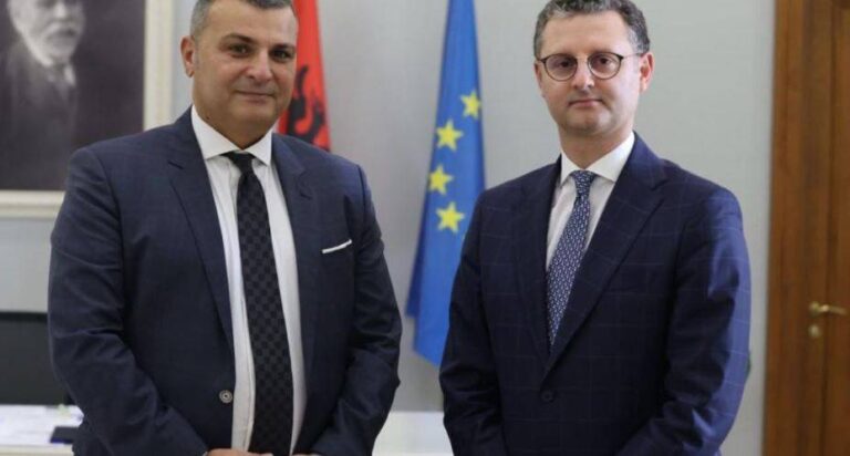 Ministri i Financave takim me Guvernatorin Sejko: Tre sektorët që rritën ekonominë