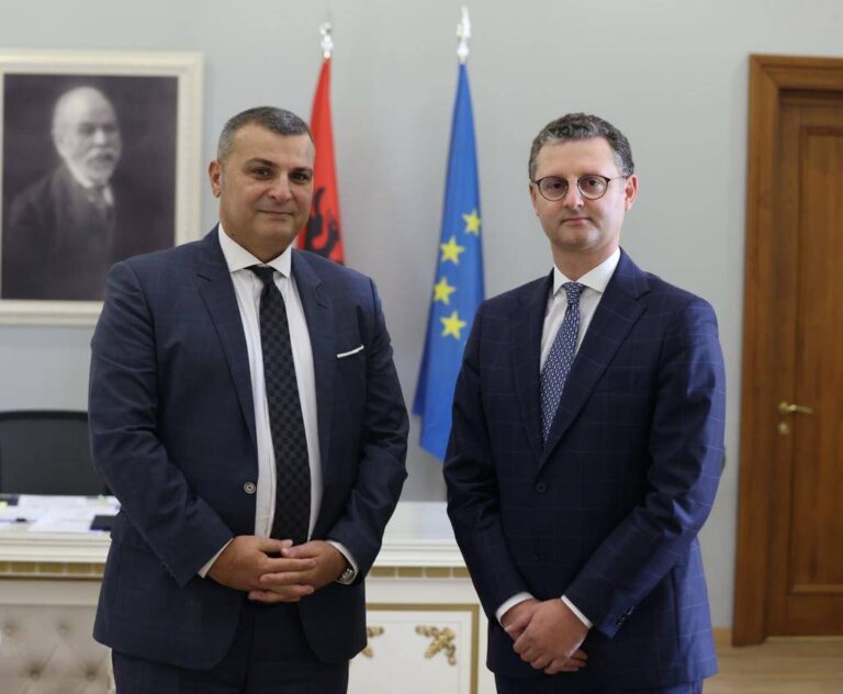 Mete-Sejko: Shërbimet, turizmi dhe ndërtimi, rol kyç në rritjen ekonomike