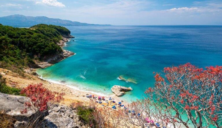 Media spanjolle: Riviera Shqiptare, zgjedhja ideale për pushime larg turizmit masiv